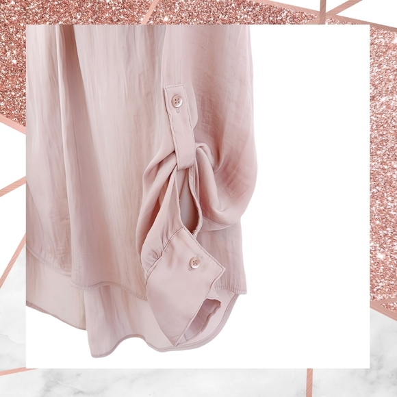 Simply Vera Vera Wang Blush Pink Roll-Tab Top V-Neck M Relaxed Fit High-Low Hem - Picture 3 of 4